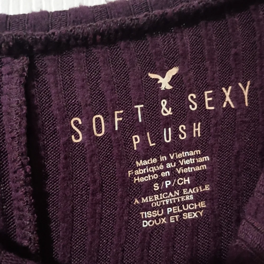 🎉SALE AEO Soft & Sexy Plush Plum Long Sleeve Dress